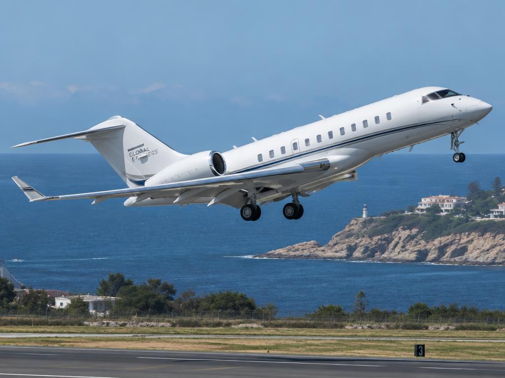 מטוס פרטי Bombardier Global Express